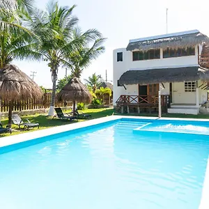 https://casa-nino-holbox-villa.quintano-roohotels.com